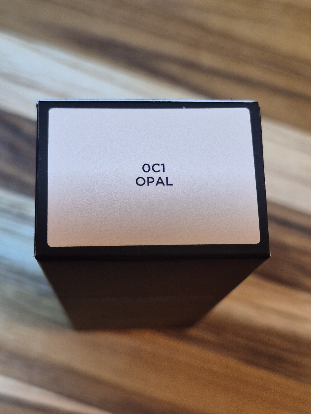 Laura Mercier Real Flawless Weightless Perfecting Foundation Opal (0C1) 30ml NIB - Picture 9 of 9